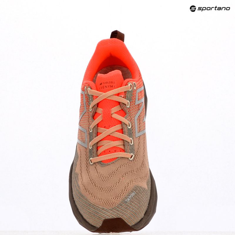 Încălțăminte de alergare pentru bărbați  New Balance FuelCell Venym V1 urgent red 9