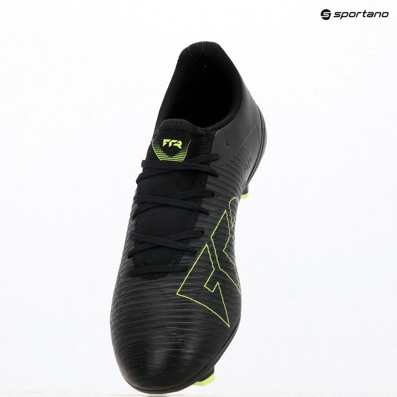 Încălțăminte de fotbal pentru bărbați PUMA Future 8 Play FG/AG puma black/fizzy light/green terrain 9