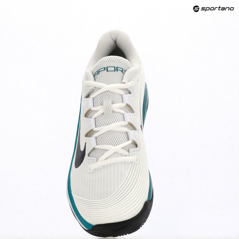 Încălțăminte de tenis pentru bărbați Nike Vapor 12 white / black / radiant emerald 18