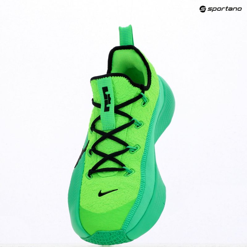 Încălțăminte de antrenament pentru bărbați Nike LeBron TR 1 green strike/fir/green shock 17