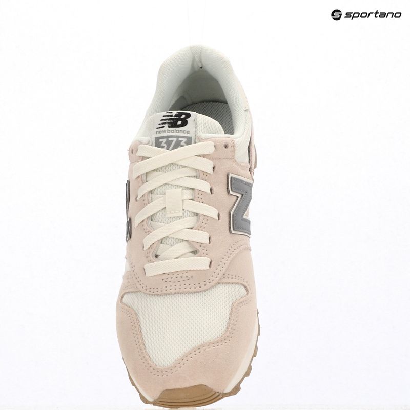 Încălțăminte pentru femei New Balance 373's V2 beige 9
