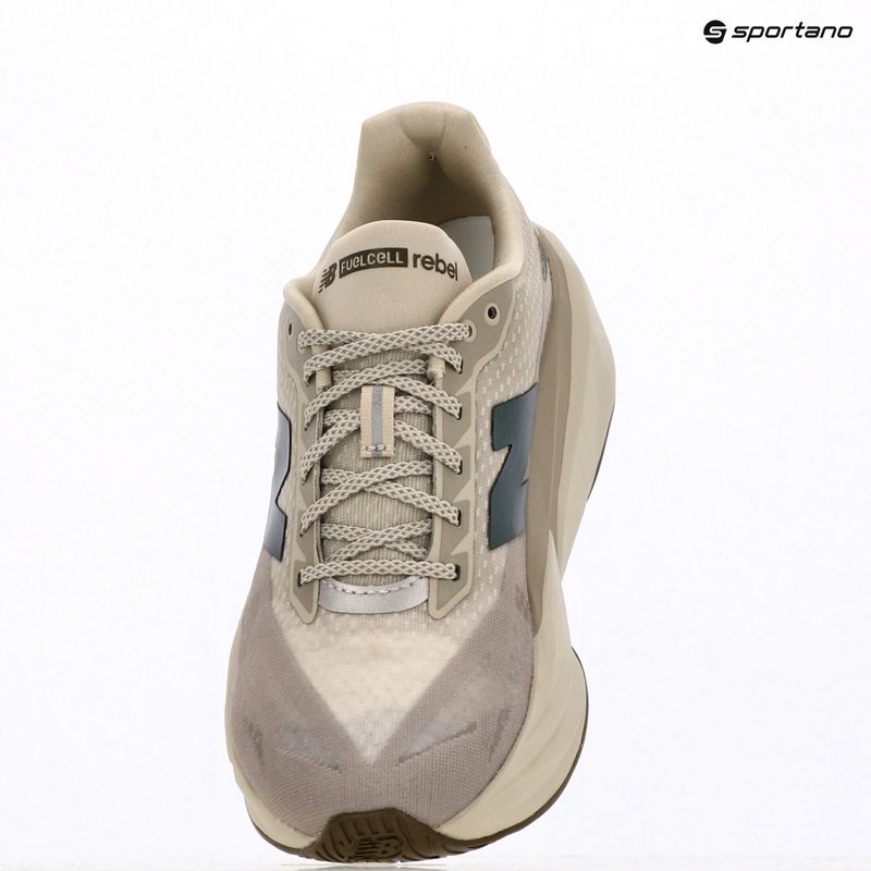 Încălțăminte de alergare pentru bărbați  New Balance FuelCell Rebel V5 9