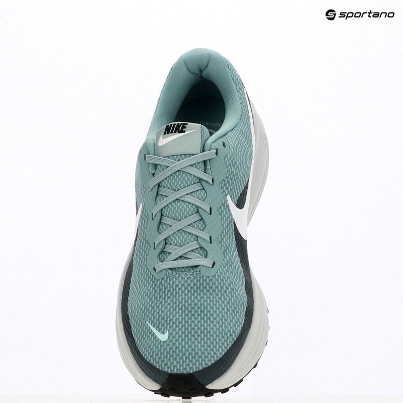 Încălțăminte de alergare pentru bărbați Nike Revolution 8 cannon/seaweed/pure platinum/white 19