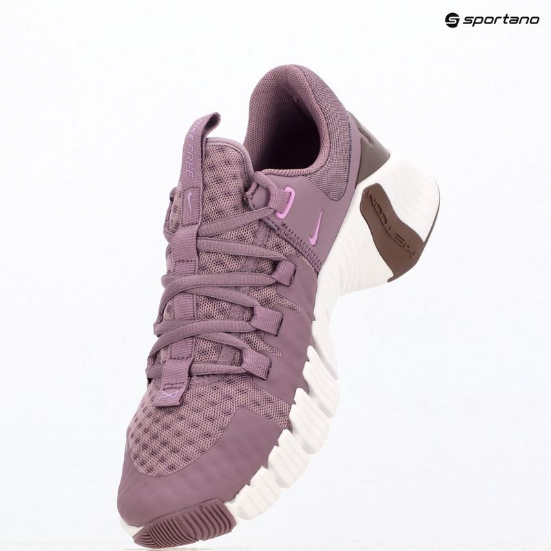 Încălțăminte de antrenament pentru femei Nike Free Metcon 5 violet dust/plum eclipse/rush fuchsia 12