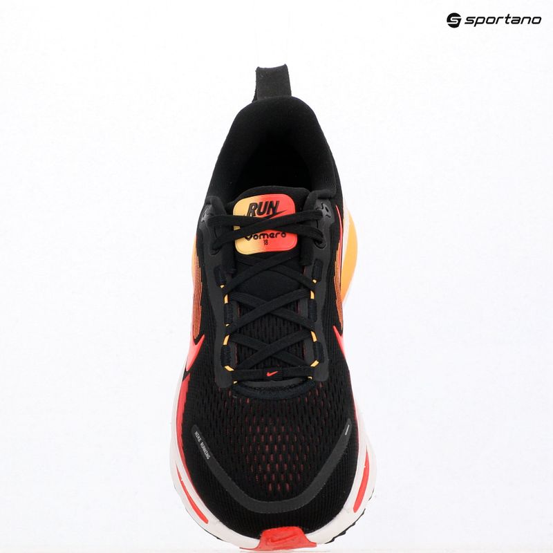 Încălțăminte de alergare pentru bărbați Nike Vomero 18 black/light crimson/bright crimson 11