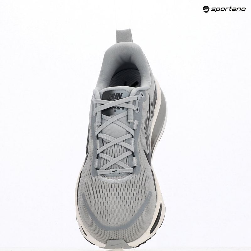 Încălțăminte de alergare pentru bărbați Nike Vomero 18 wolf grey/pure platinum/anthracite 11
