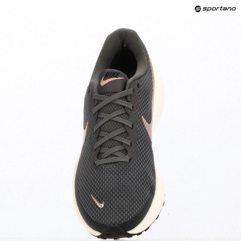 Încălțăminte de alergare pentru femei Nike Revolution 8 medium ash/black-sail/metallic red bronze 11