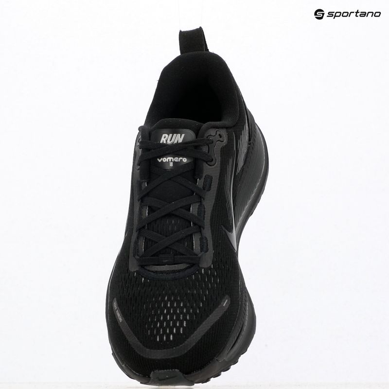 Încălțăminte de alergare pentru femei Nike Vomero 18 black/dark smoke grey/light smoke grey/black 12