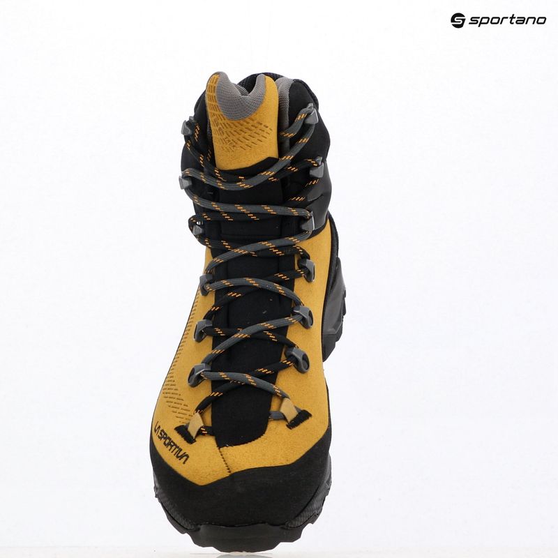 Încălțăminte de munte pentru bărbați La Sportiva Aequalibrum Trek GTX savanna/carbon 9