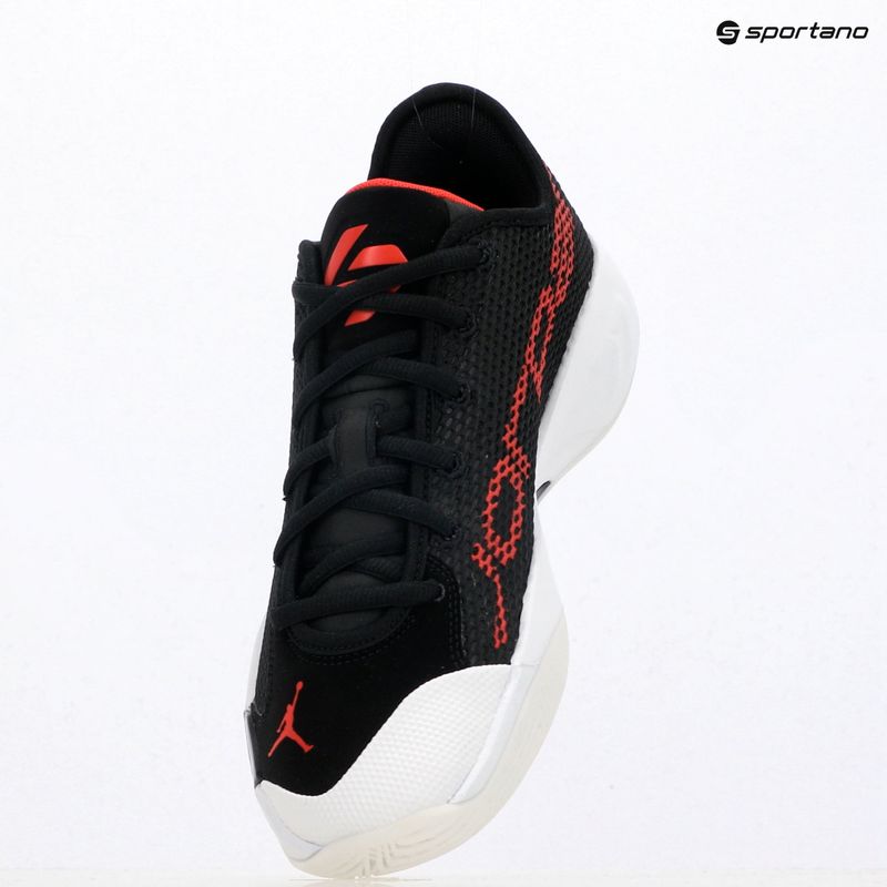 Încălțăminte de baschet pentru bărbați Jordan Gap 77 black/white/university red 12