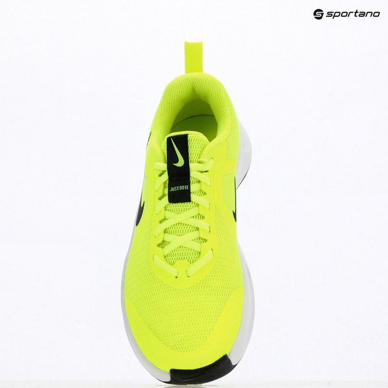 Încălțăminte de antrenament pentru bărbați Nike MC Trainer 3 volt/white/black 9