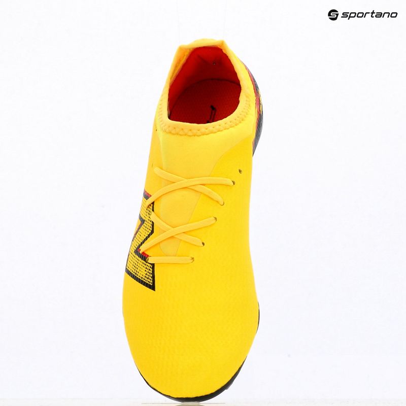 Ghete de fotbal pentru copii New Balance Furon Team V8 FG punch yellow/black 100/fire cracker 9