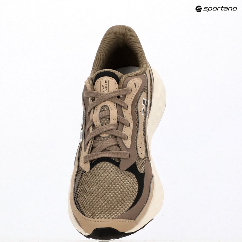 Încălțăminte de alergare pentru bărbați  New Balance Fresh Foam Arishi V4  thunder brown/stoneware/black 9