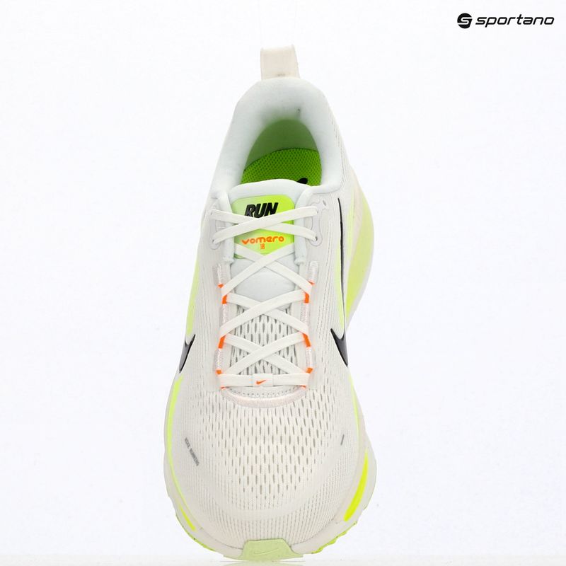 Încălțăminte de alergare pentru bărbați Nike Vomero 18 white/volt/barely volt/black 11
