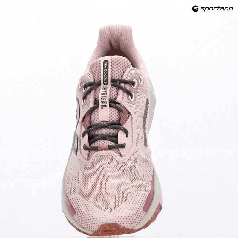 Încălțăminte de alergare pentru femei New Balance Dynasoft Nitrel V6 stone pink/rosewood/grey matter 9