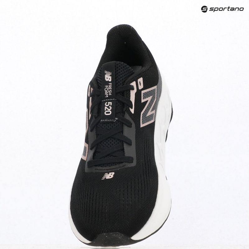 Încălțăminte de alergare pentru femei New Balance Fresh Foam 520's V9 black/castlerock/silver metallic 9