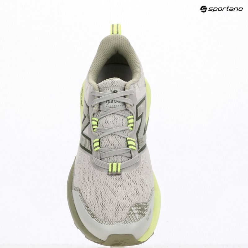 Încălțăminte de alergare pentru femei New Balance Fresh Foam Garoe V2 grey matter/afterglow/olivine 9