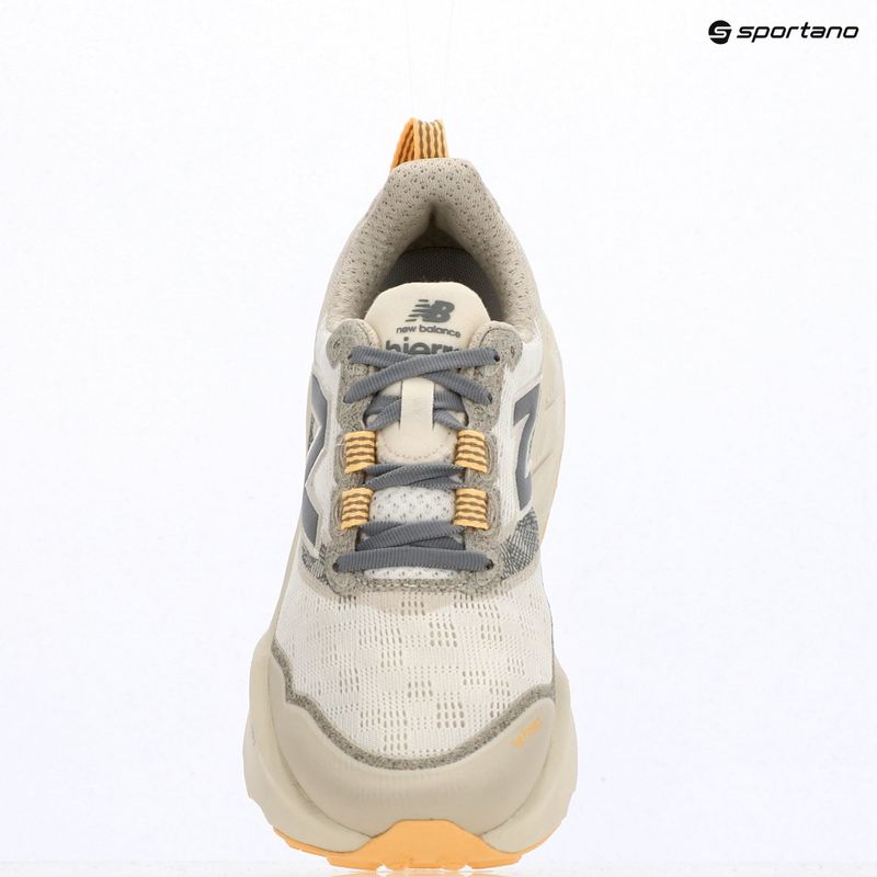 Încălțăminte de alergare pentru femei New Balance Fresh Foam X Hierro V9 sea salt/white peach 9