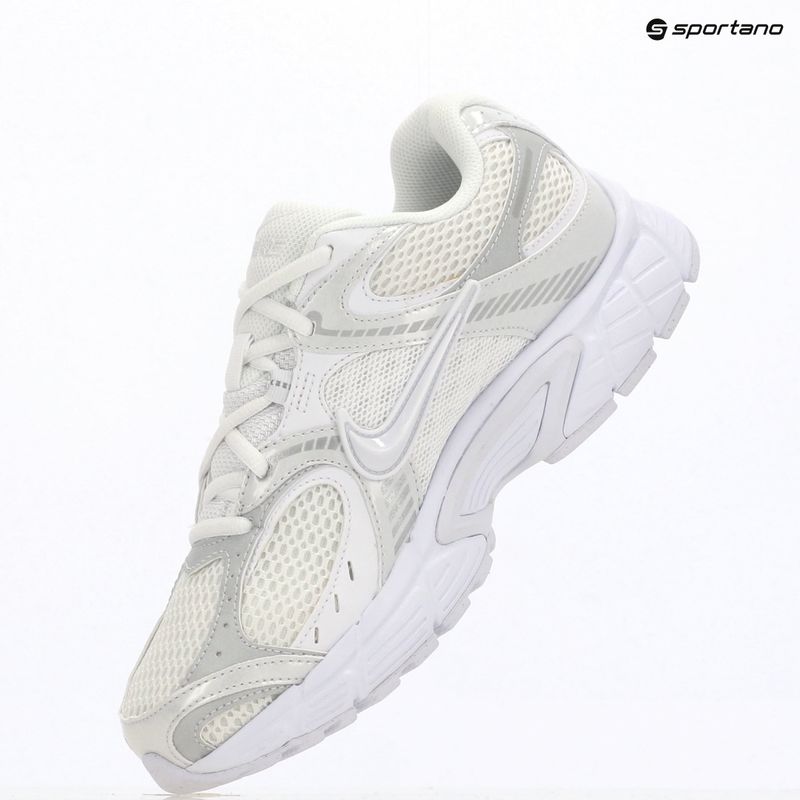 Încălțăminte pentru bărbați Nike V5 RNR white/black/metallic silver/white 12
