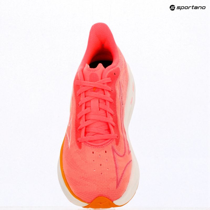 Încălțăminte de alergare pentru femei Mizuno Neo Cosmo striking coral/snow white/citrus 7