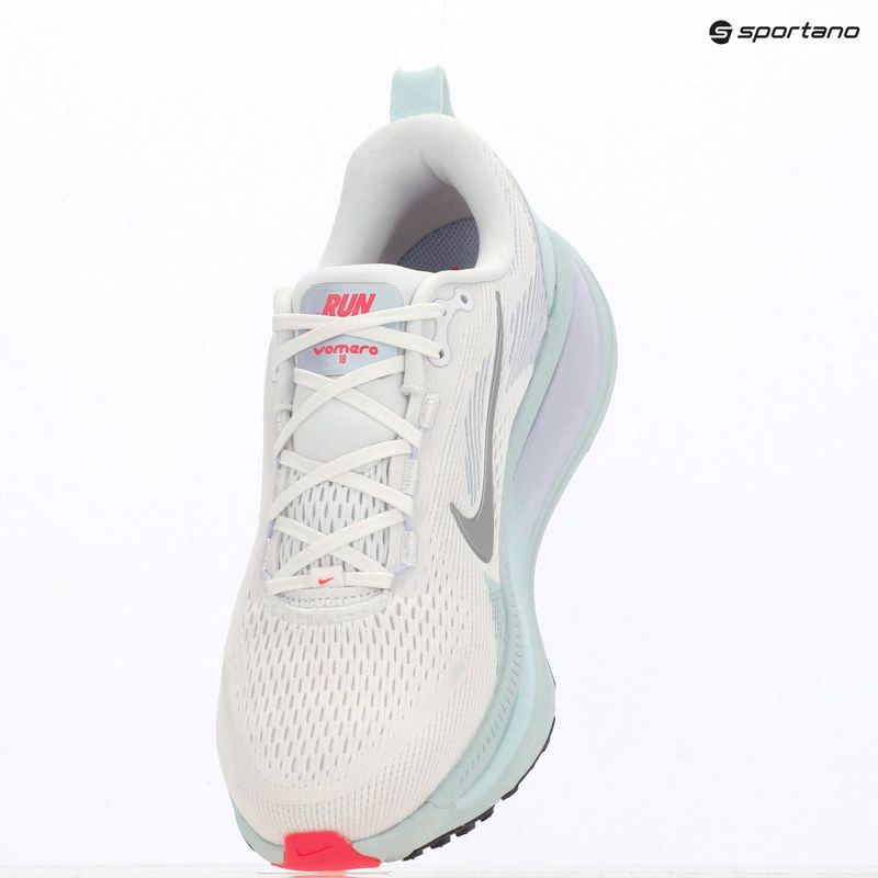 Încălțăminte de alergare pentru femei  Nike Vomero 18 white/glacier blue/metallic silver 11