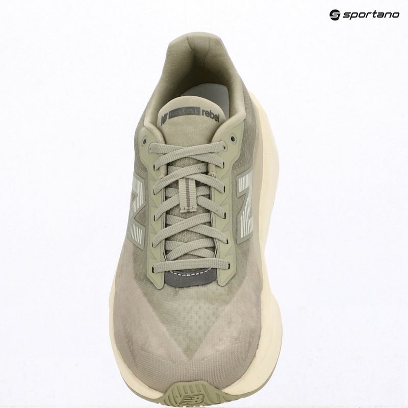 Încălțăminte de alergare pentru bărbați  New Balance FuelCell Rebel V5 olivine/shipyard 11