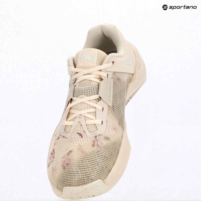 Încălțăminte de antrenament pentru femei Nike Metcon 10 SE chalk/light orewood brown/light silver 10