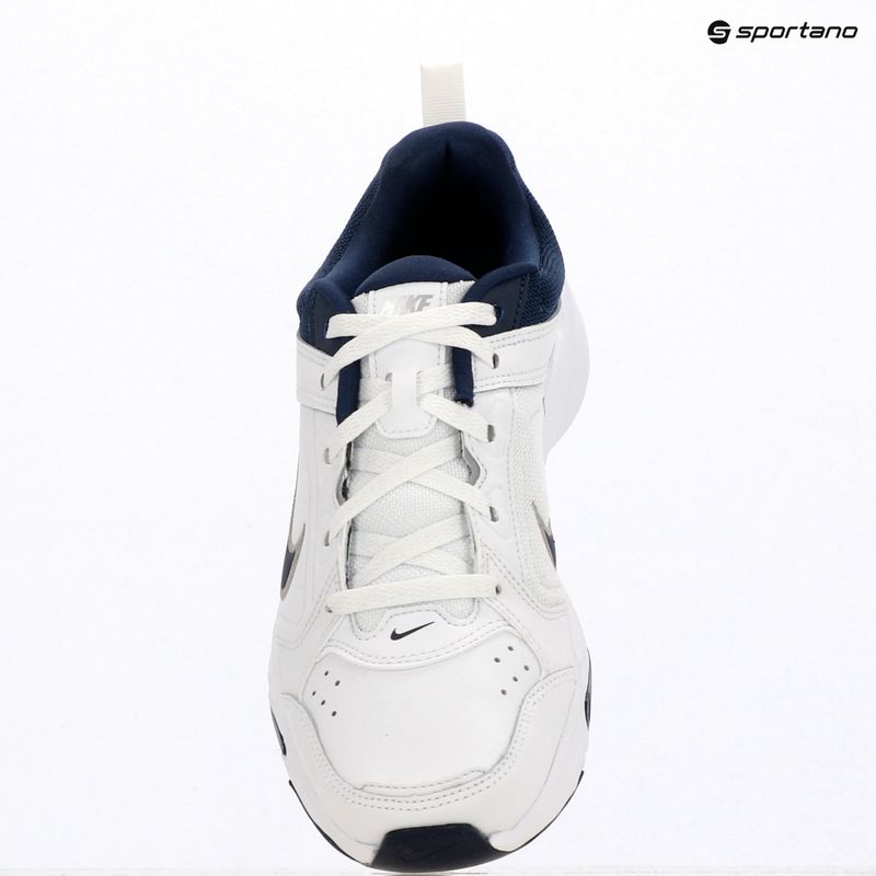 Încălțăminte de antrenament pentru bărbați Nike Defy All Day white/metallic silver/midnight navy 10