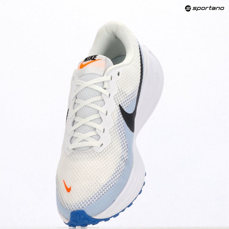 Încălțăminte de alergare pentru bărbați Nike Revolution 8 white/hydrogen blue/off noir 6