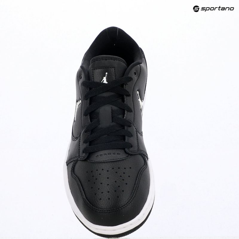 Încălțăminte pentru bărbați Jordan Access Court Low black/white 18
