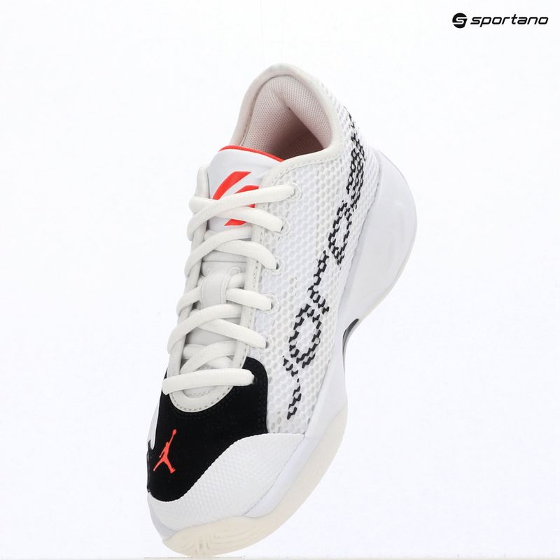 Încălțăminte de baschet pentru copii Nike Jordan Luka 77 GS Jr white/black/sail/bright crimson 12