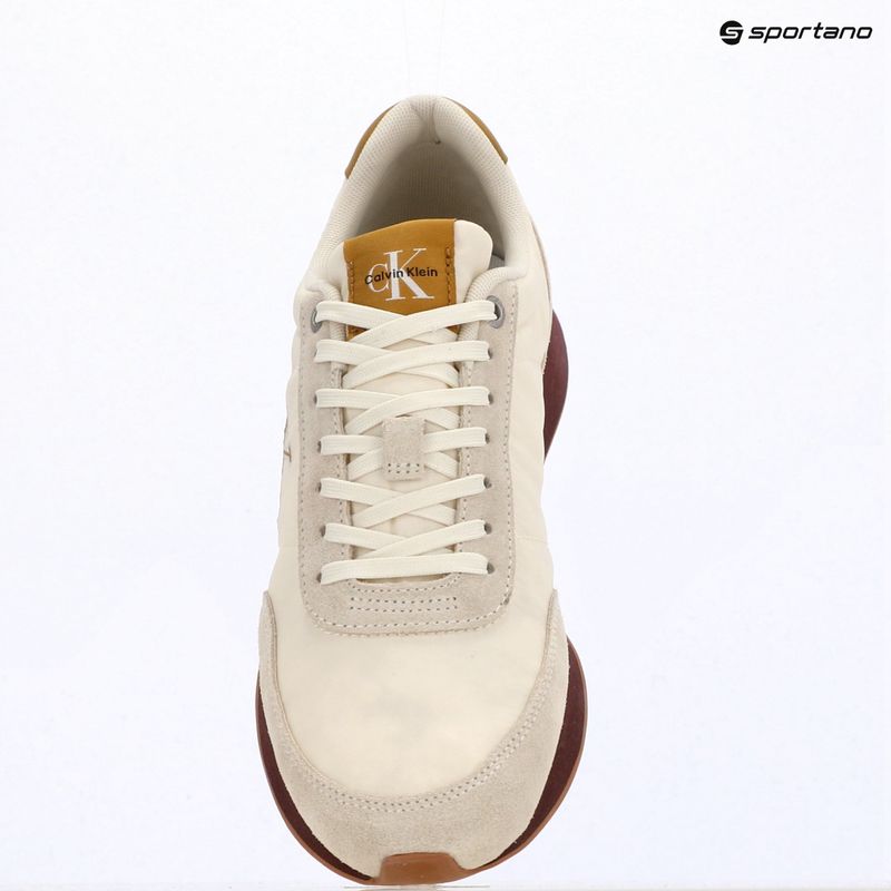 Încălțăminte pentru bărbați Calvin Klein YM0YM01361 Retro Runner Ess Mix Mat white swan/tofu/amber gold 9
