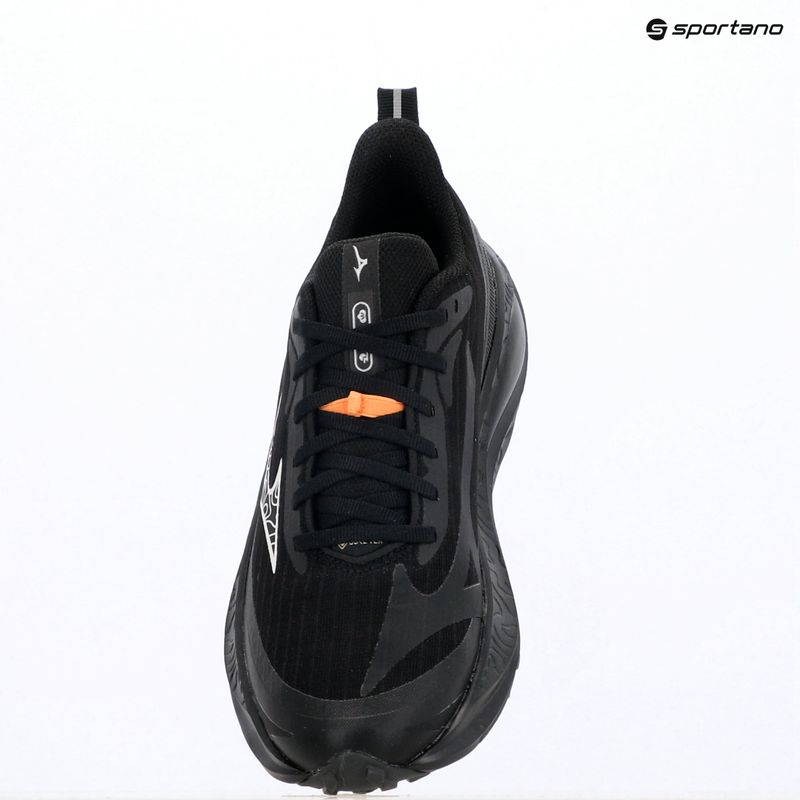 Încălțăminte de alergare pentru femei Mizuno Neo Lumina black/white/black 9
