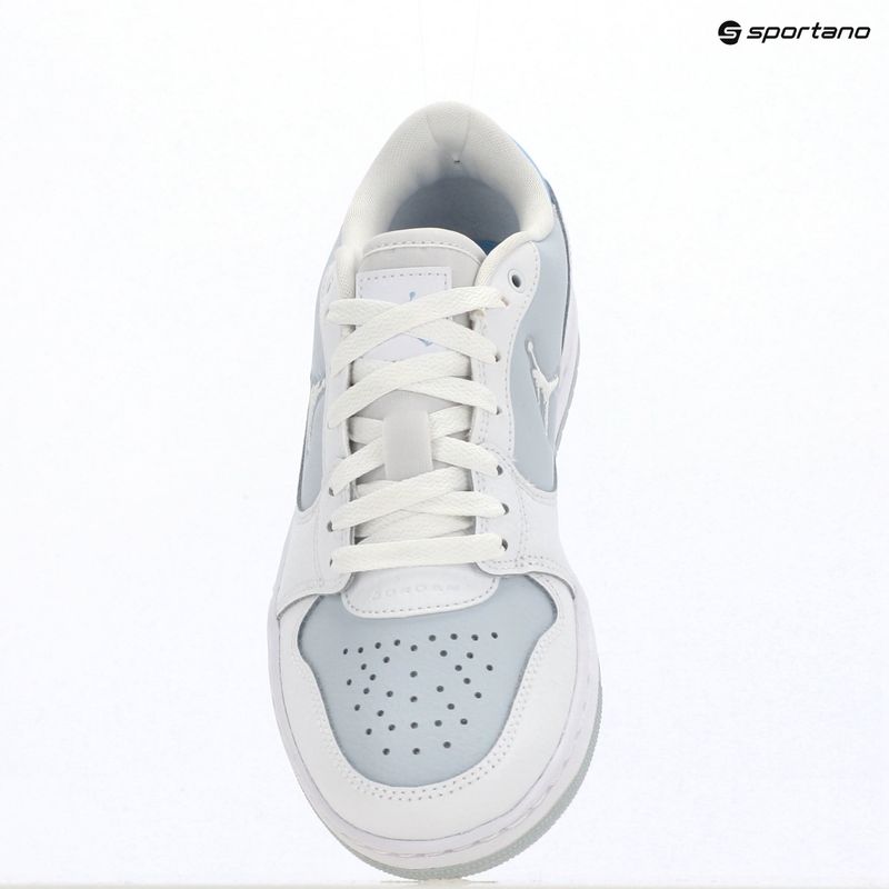 Buty damskie Nike Jordan Court Connect Low white/aura/psychic blue 9