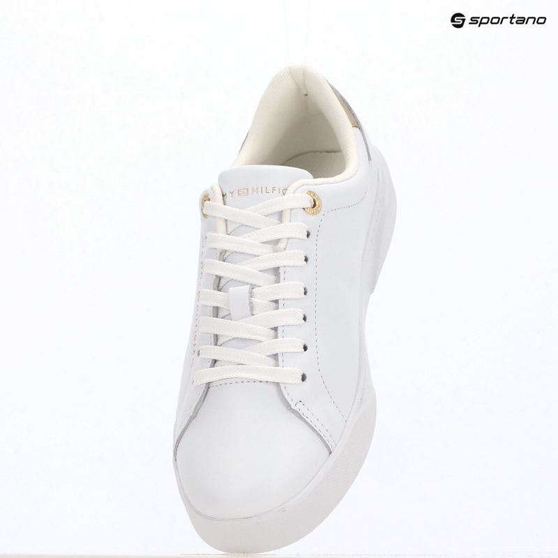 Încălțăminte pentru femei Tommy Hilfiger Essential Chic Court white 9