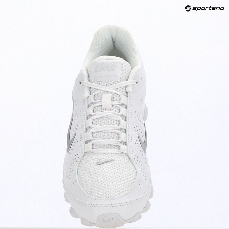 Încălțăminte pentru femei Nike Reax 8 LTR white/pure platinum/metallic silver 13
