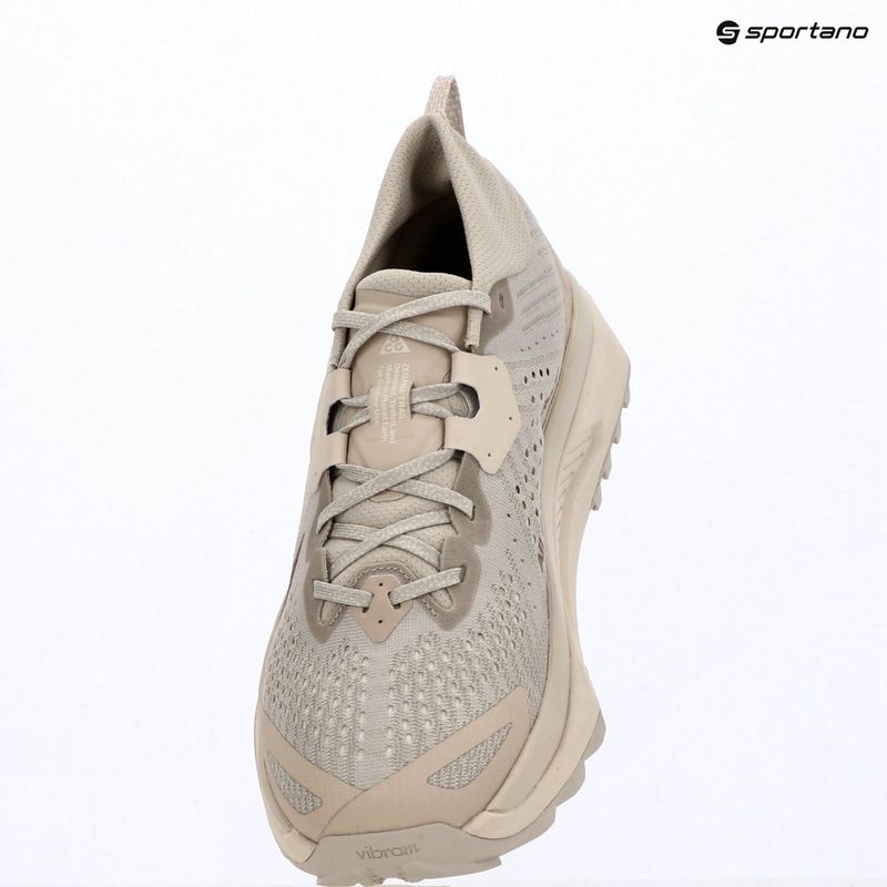 Pantofi de alergare bărbați Nike ACG Zegama Trail cream ii/light orewood brown/diffused taupe 9