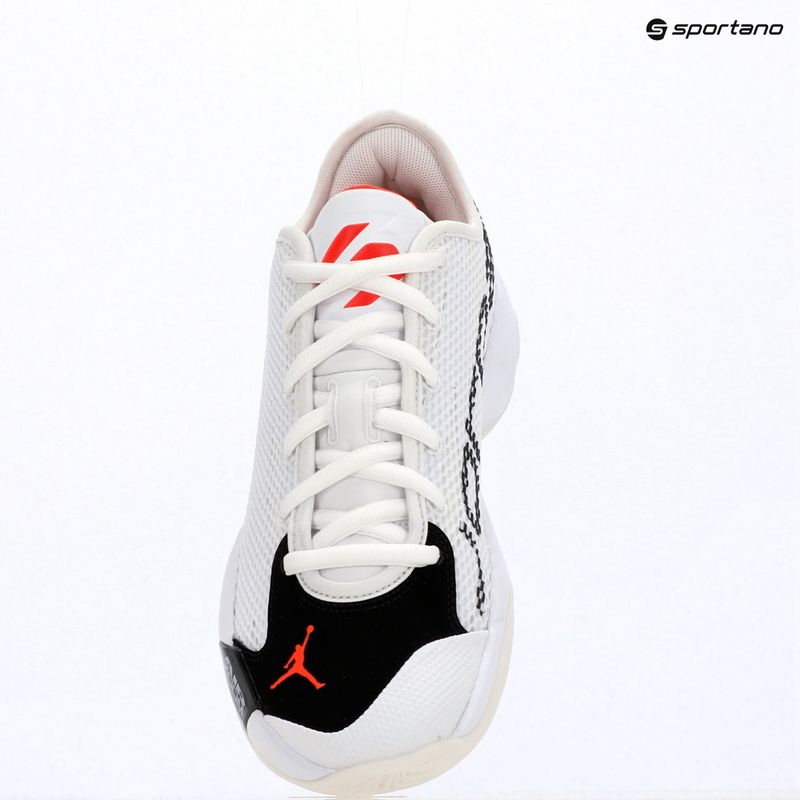 Încălțăminte de baschet pentru bărbați Jordan Luka 77 white/black/sail/bright crimson 14