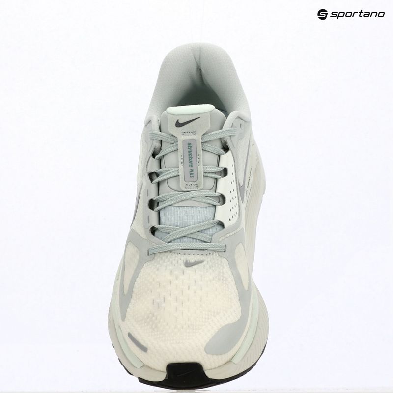 Încălțăminte de alergare pentru femei Nike Structure Plus light silver/metallic silver 14