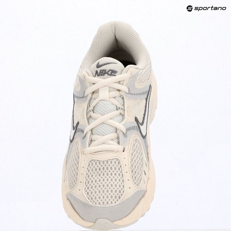 Încălțăminte Nike V5 RNR chalk/sail/pencil point/chalk 14