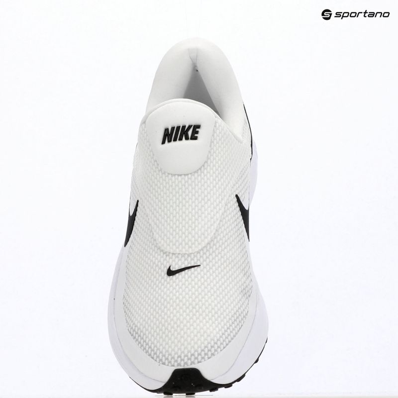 Încălțăminte de alergare pentru bărbați Nike Revolution 8 EasyOn white/wolf grey/black 9