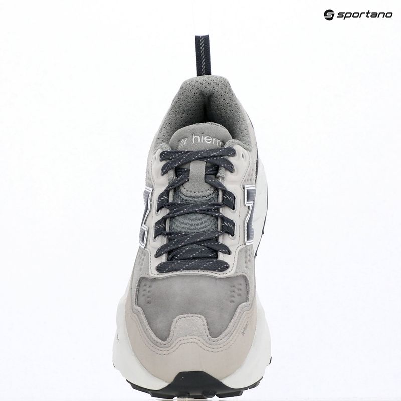 Încălțăminte de alergare pentru femei  New Balance Hierro Trek Nubuck Vamp V9 grey matter/graphite 15