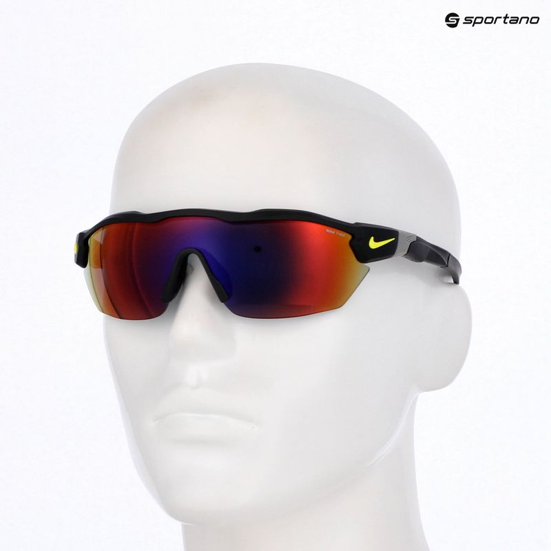 Ochelari de soare pentru bărbați Nike Show X3 Elite L matte black/volt/field tint 7