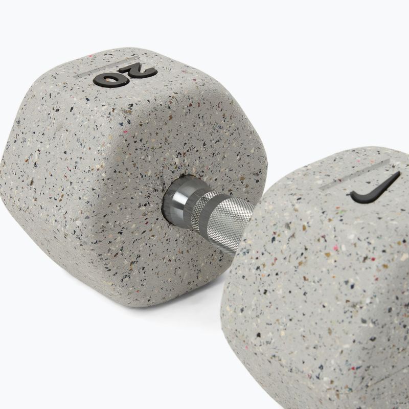 Gantera cauciucată Nike Strength Grind Hex Dumbbell 20 kg wolf grey 4