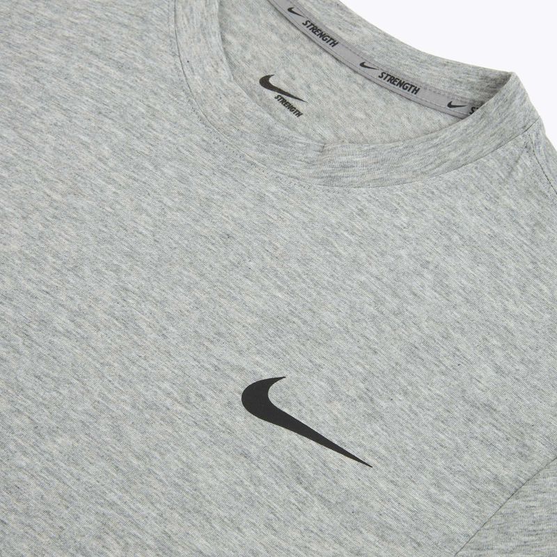 Tricou de antrenament bărbați Nike Strength S&C Dri-Fit heather grey/black 3