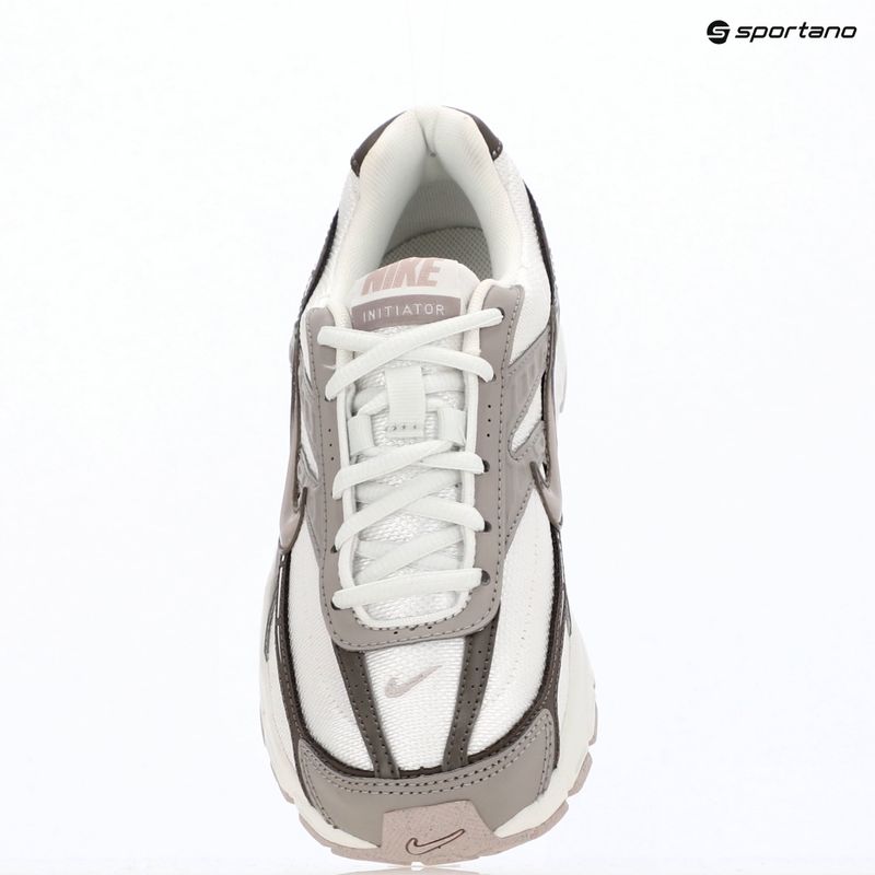 Încălțăminte pentru femei Nike Initiator summit white/cave stone/platinum violet 8