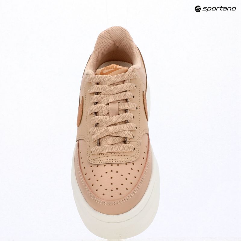 Încălțăminte pentru femei Nike Court Vision Alta shimmer/sail/light cognac 8