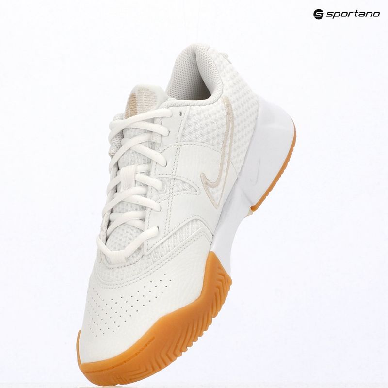 Încălțăminte de tenis pentru femei Nike Court Lite 4 White/Summit White/Linen/Light Orewood Brown 10