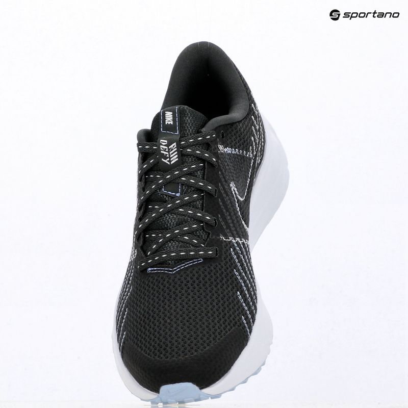 Încălțăminte de alergare pentru femei Nike Run Defy dark smoke grey/aluminum/white 10