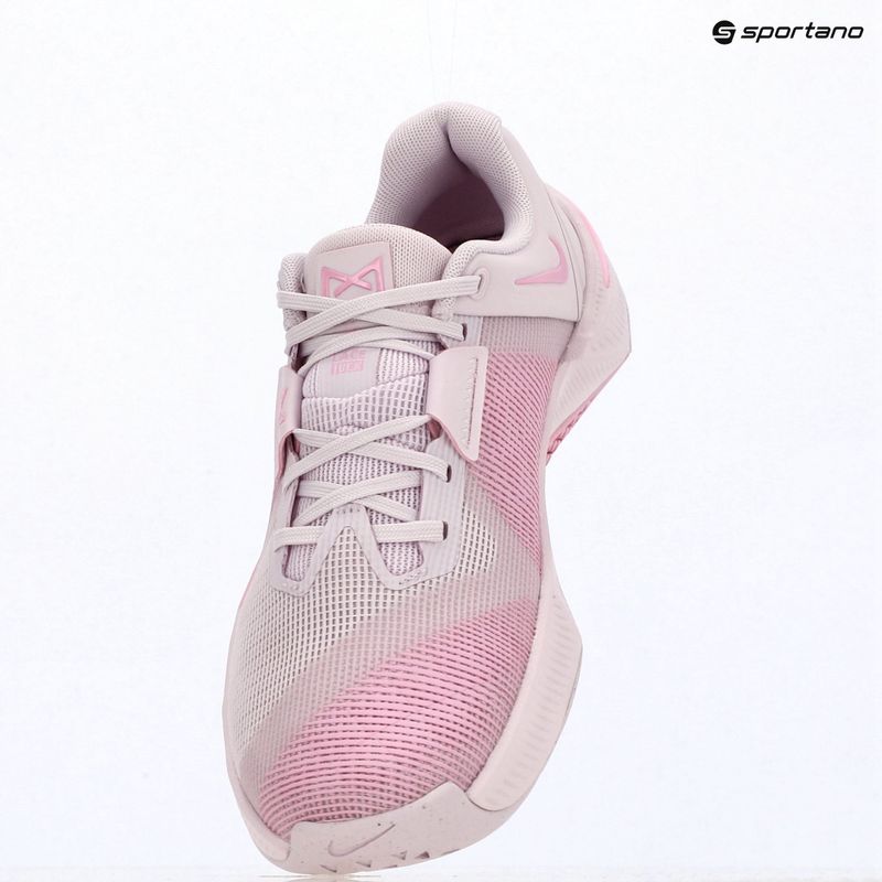 Încălțăminte de antrenament pentru femei Nike Metcon 10 bleached lilac/light magenta/pink rise 9
